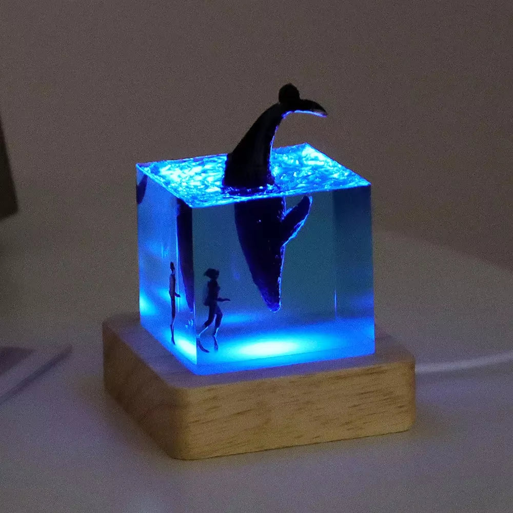 Seabed World Organism Resin Table Light Art Decoration Lamp Shark Sunken Ship Theme Night Light USB Charge Creative Night Light