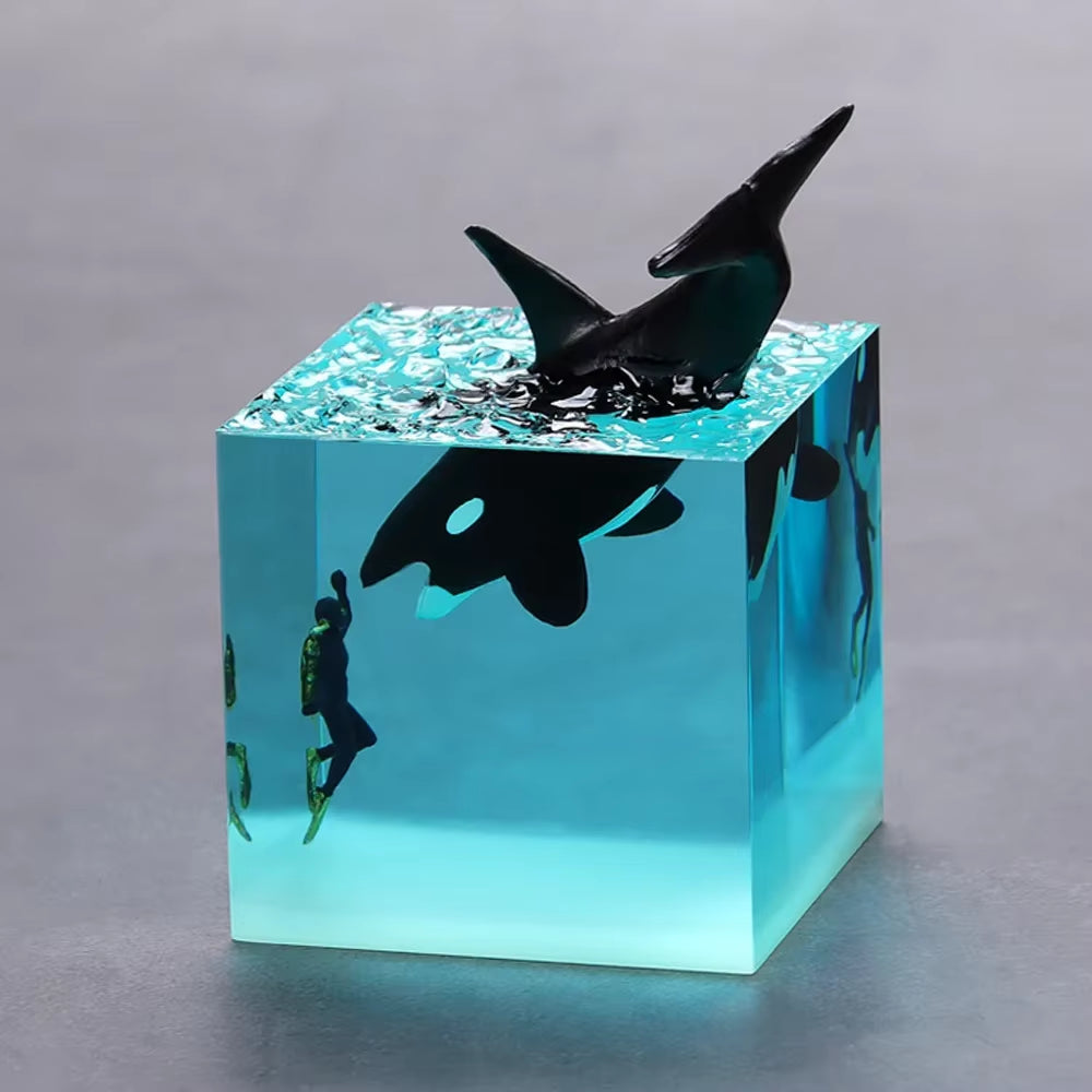 Seabed World Organism Resin Table Light Art Decoration Lamp Shark Sunken Ship Theme Night Light USB Charge Creative Night Light