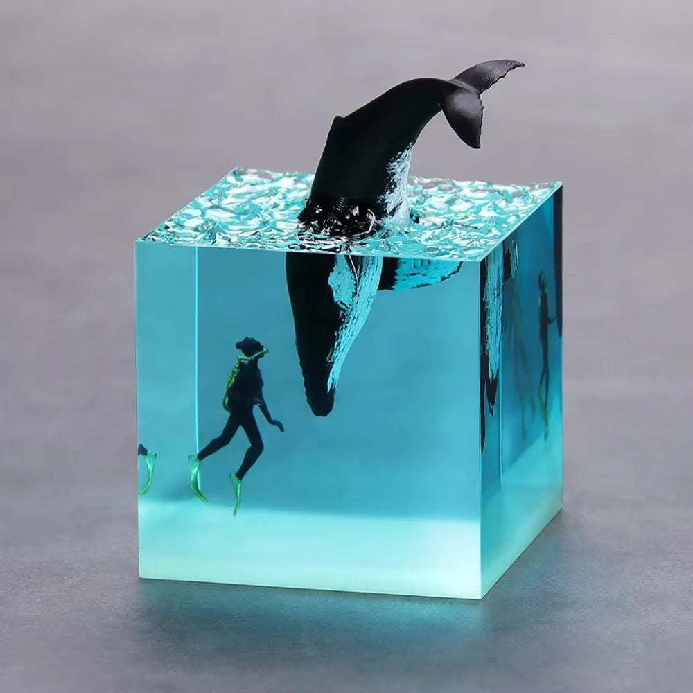 Seabed World Organism Resin Table Light Art Decoration Lamp Shark Sunken Ship Theme Night Light USB Charge Creative Night Light